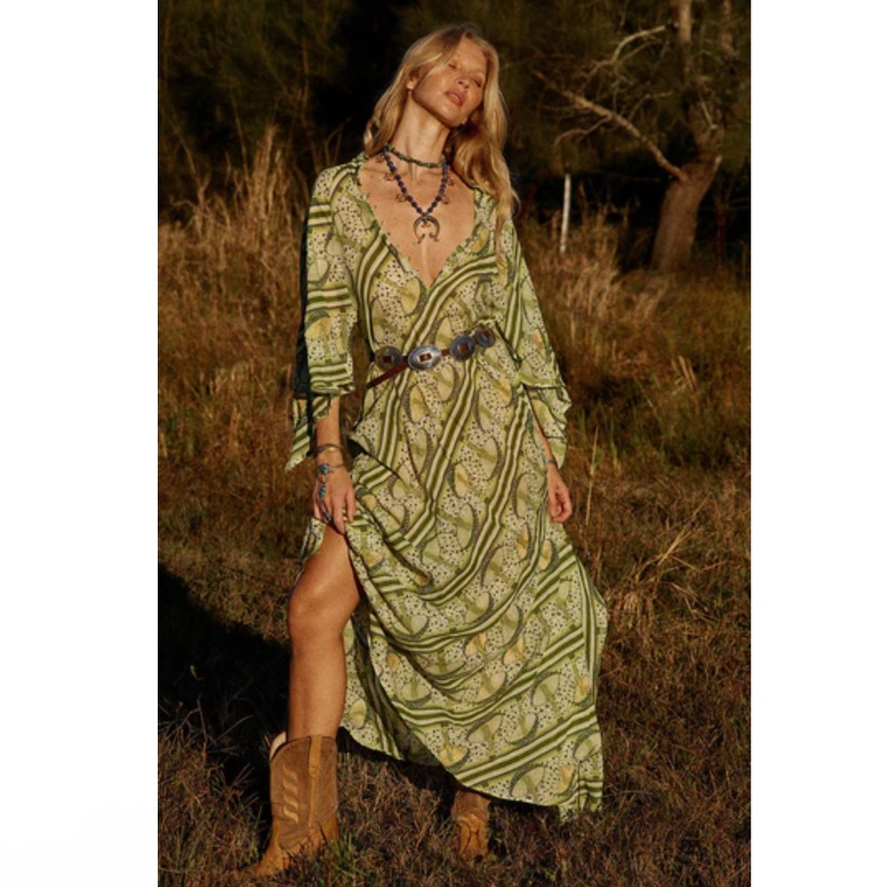 Chasing Unicorns Handmade Embroidered Caftan Maxi Dress NWT S